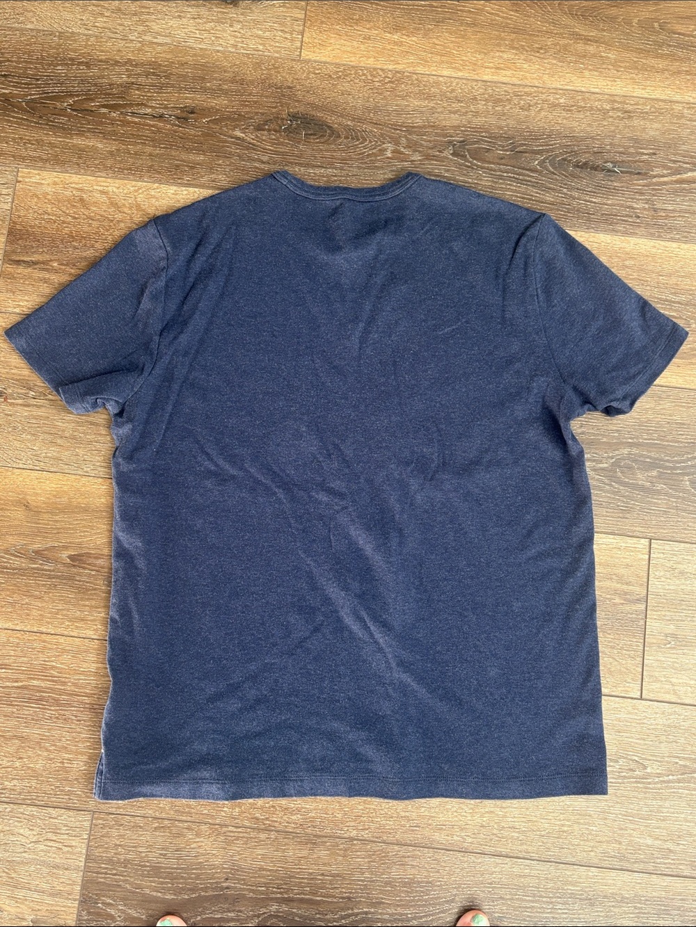 Banana Republic Men’s Short-Sleeve T-Shirt Bundle - Picture 4 of 4